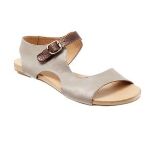 Bueno Kina Grey sandals
